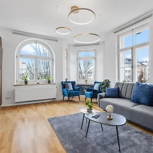 Apart21 - Exclusive In Location With Parking Apartment Ingolstadt